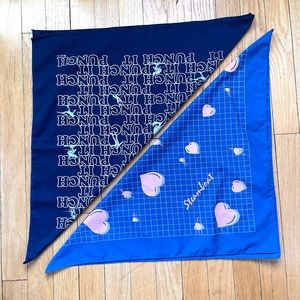 set of two vintage bandanas skiing steamboat springs Colorado ski apres blue Vtg